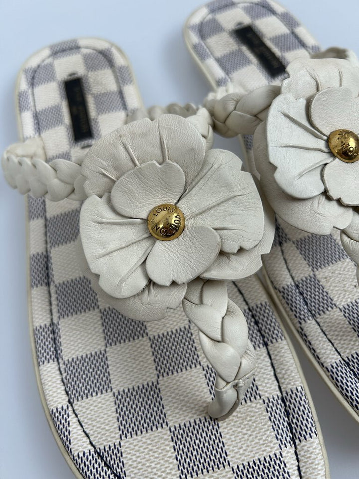 Louis Vuitton Damiere Azur thong flat sandals