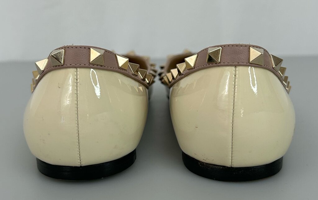 Valentino patent rockstud ballet flat (size 39)