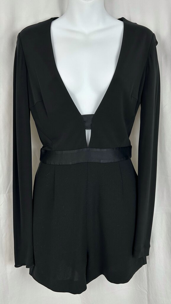 Diane Von Furstenberg deep v-neck romper (size 2)