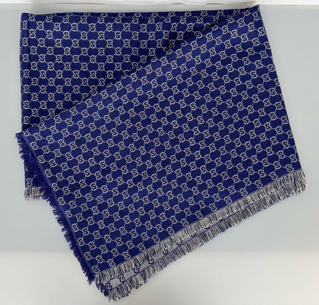 Gucci GG silver thread scarf