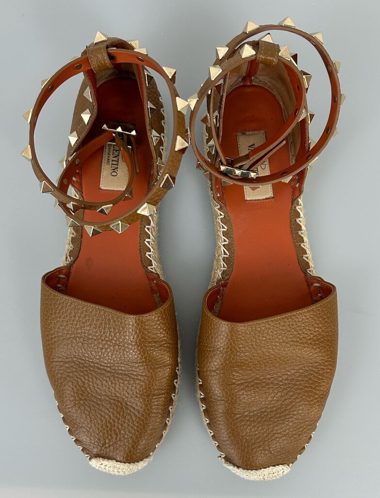 Valentino Rockstud espadrille flats (size 9.5)