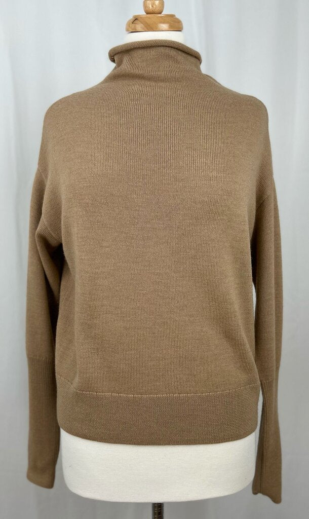 Wilfred rollneck cropped sweater (XS)
