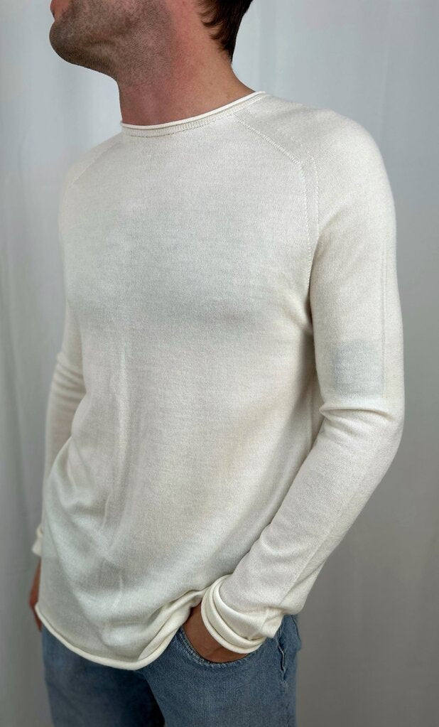 Giorgio Armani NWT cashmere pullover (M)