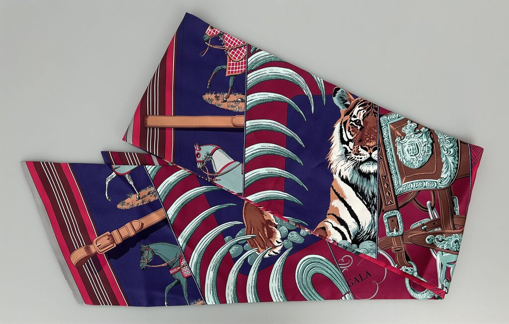Hermes Maxi Twilly "Indien Bordeaux" scarf