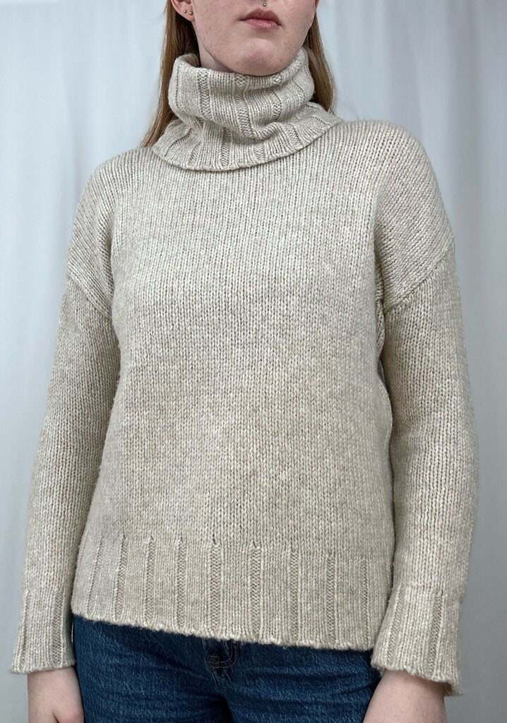 Nili Lotan cowl turtleneck pullover (S)