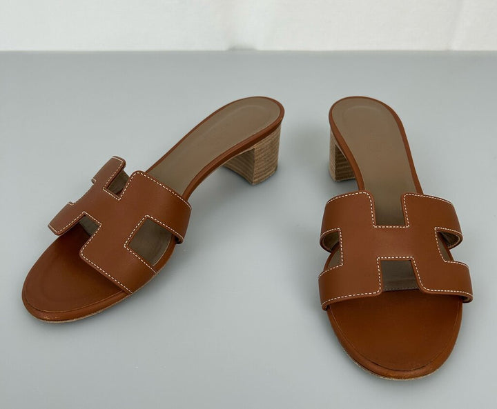 Hermes "Oasis" block heel sandal (size 5.5)