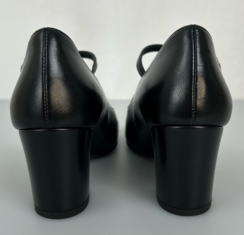 Chanel cap toe block heel maryjane (size 5.5)