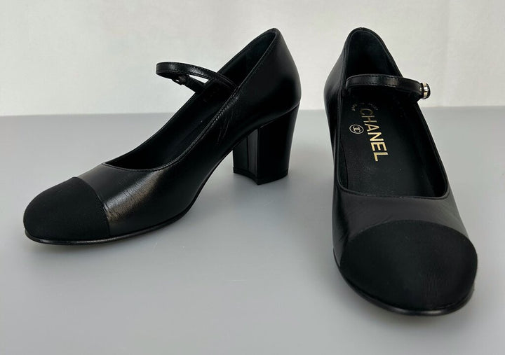 Chanel cap toe block heel maryjane (size 5.5)