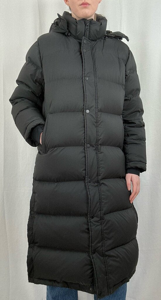 Aritzia "Super Puff" long jacket (L)