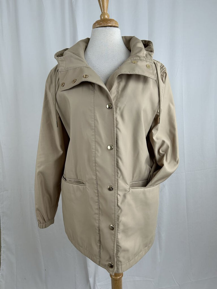 Burberry Nylon Rainjacket - Size 8