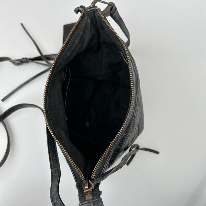 Motocross Classic Flat Crossbody