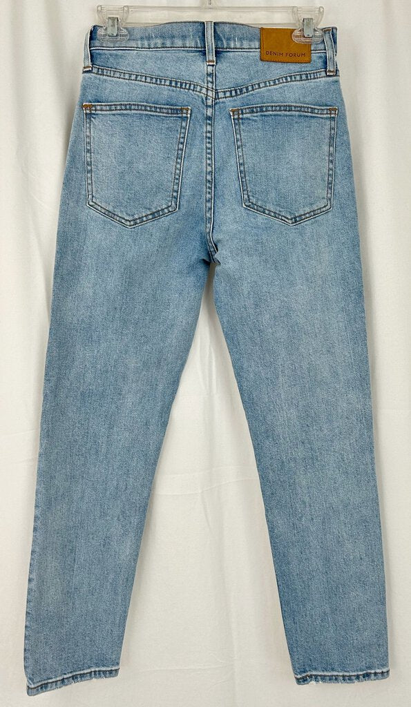 Denim Forum (Aritzia) 'Yoko' hi rise slim (size 26L)