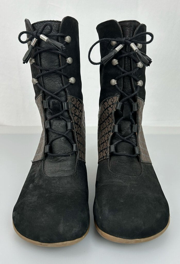 Fluevog Marietta lace-up heeled boot (size 9)