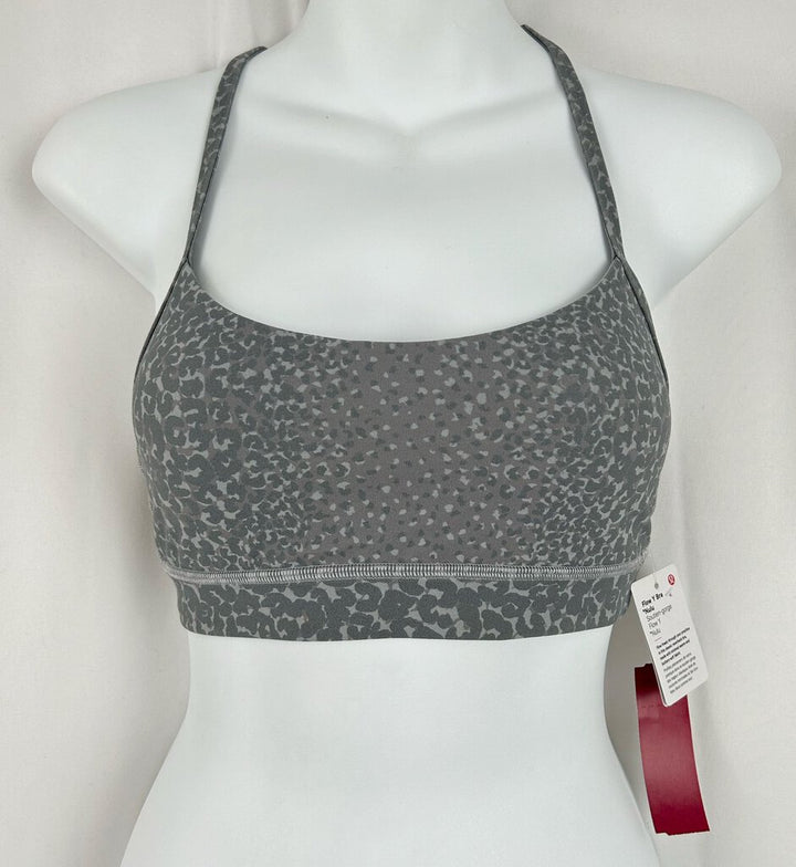 Lululemon NWT Flow Y bra (size 6)