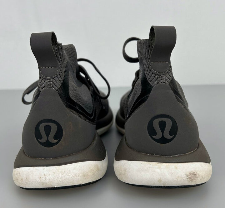 Lululemon "Chargefeel" sneaker (size 6)