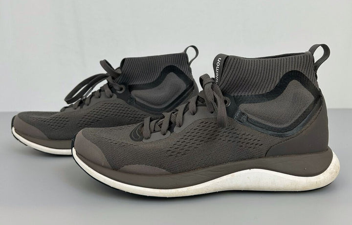 Lululemon "Chargefeel" sneaker (size 6)