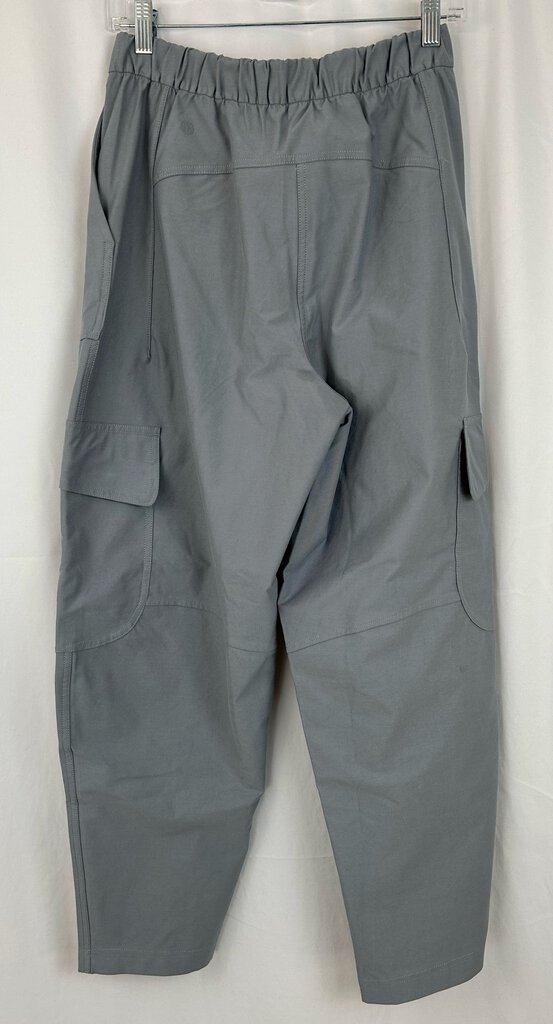 Lululemon "Utilitech" cargo (size 8)