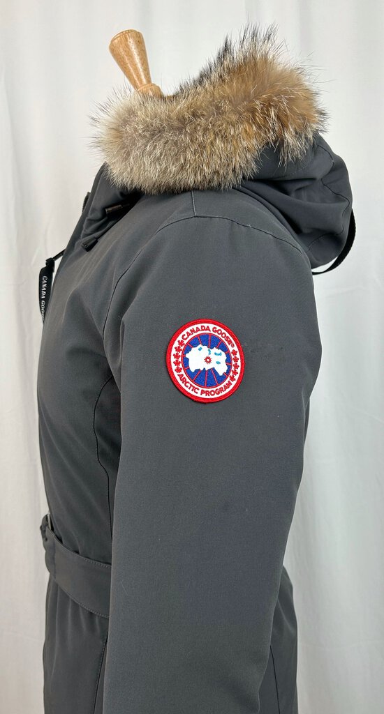 Canada Goose "Whistler" belted parka (S)