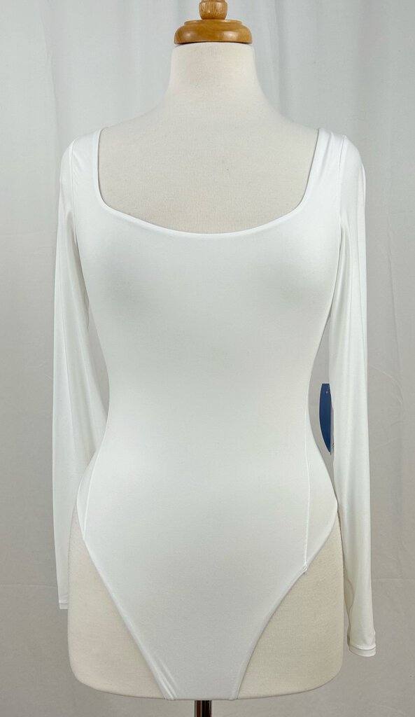 Lululemon NWT Wundermost Nulu (M)