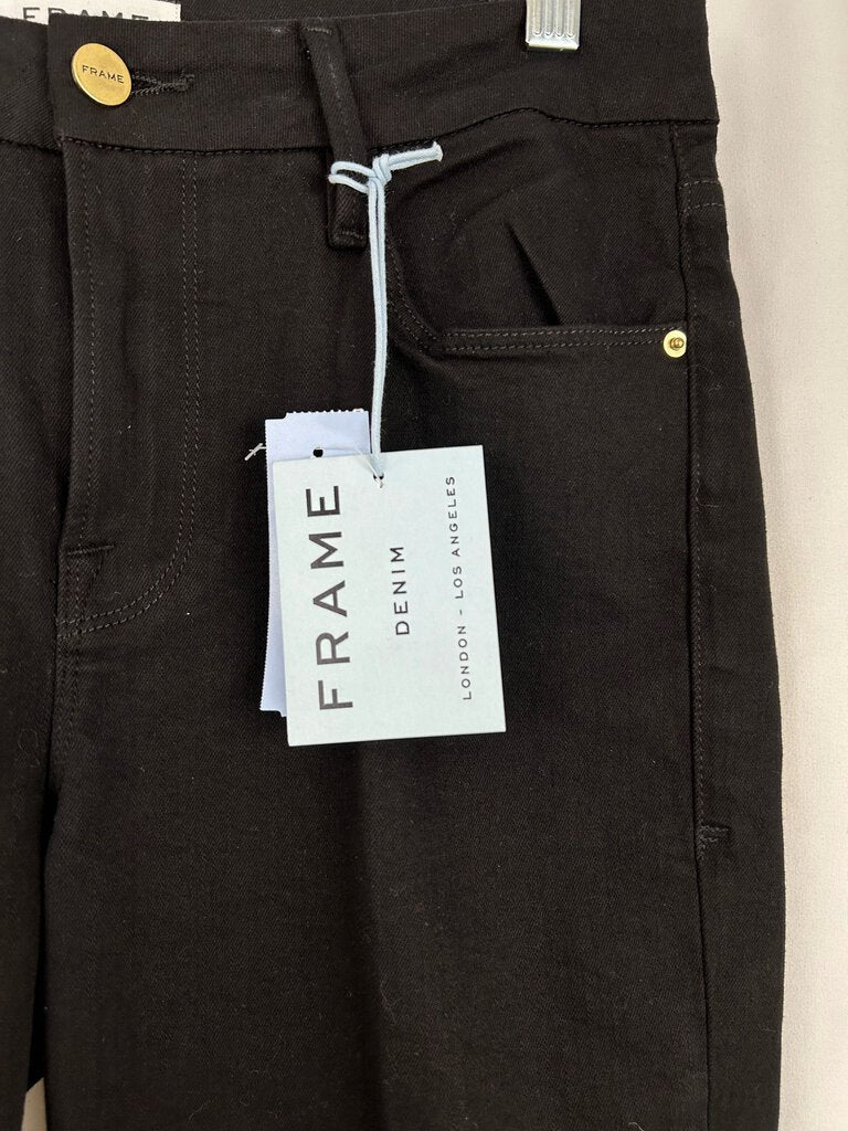 Frame NWT "Le Crop Mini Boot" jean (size 28)