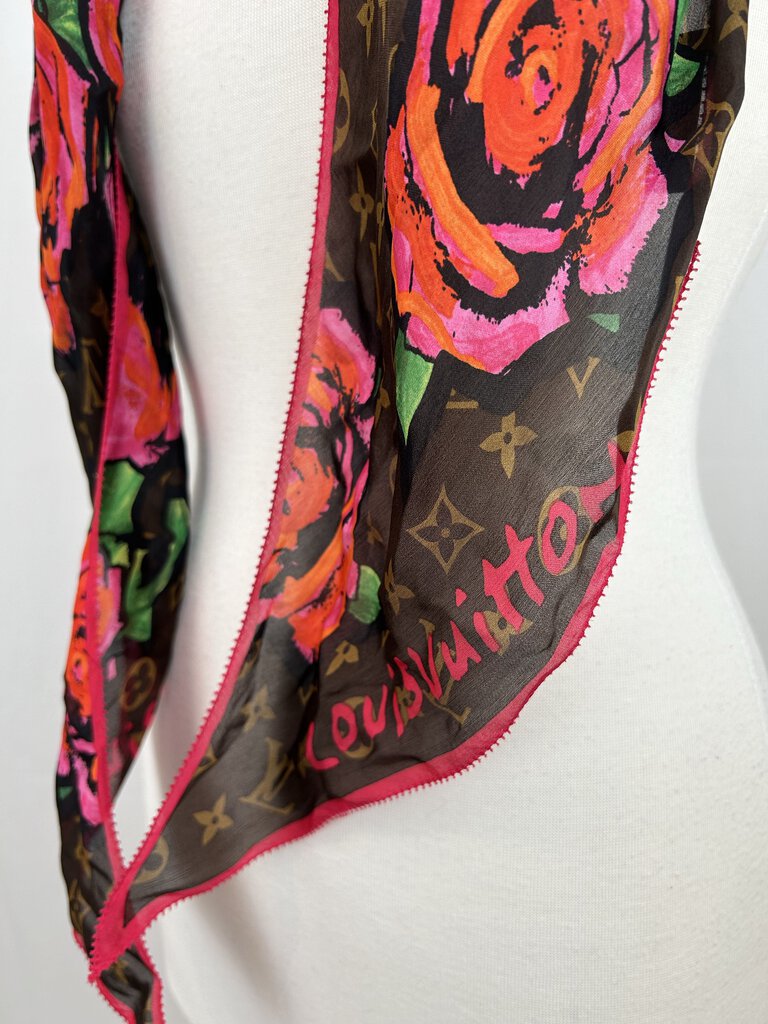 Louis Vuitton monogram roses scarf