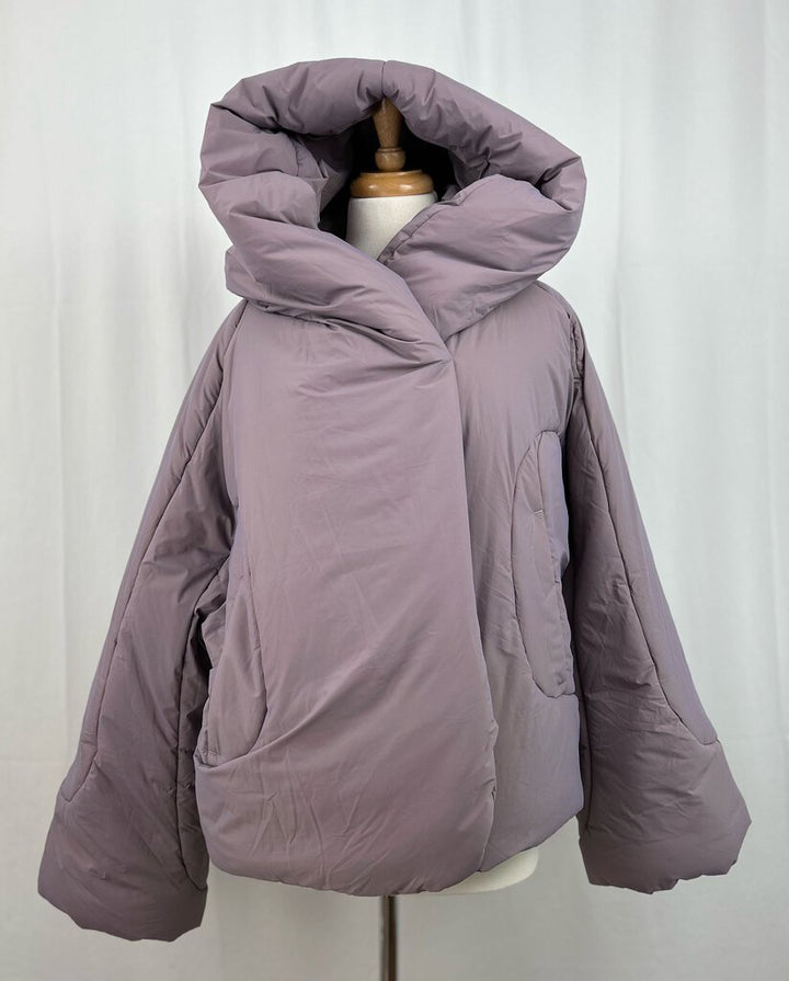 Lululemon NWT Hooded insulated wrap (size 10)