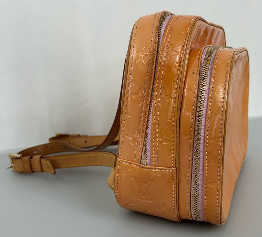 vernis "Marshmallow" backpack 1999 good