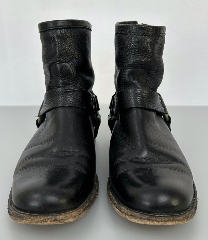 Frye short harness boot (size 7.5)