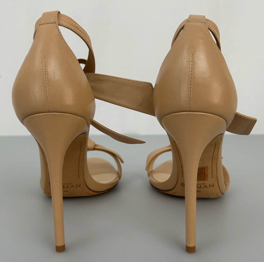 Alexandre Birman Clarita leather 100 heels (size 39)