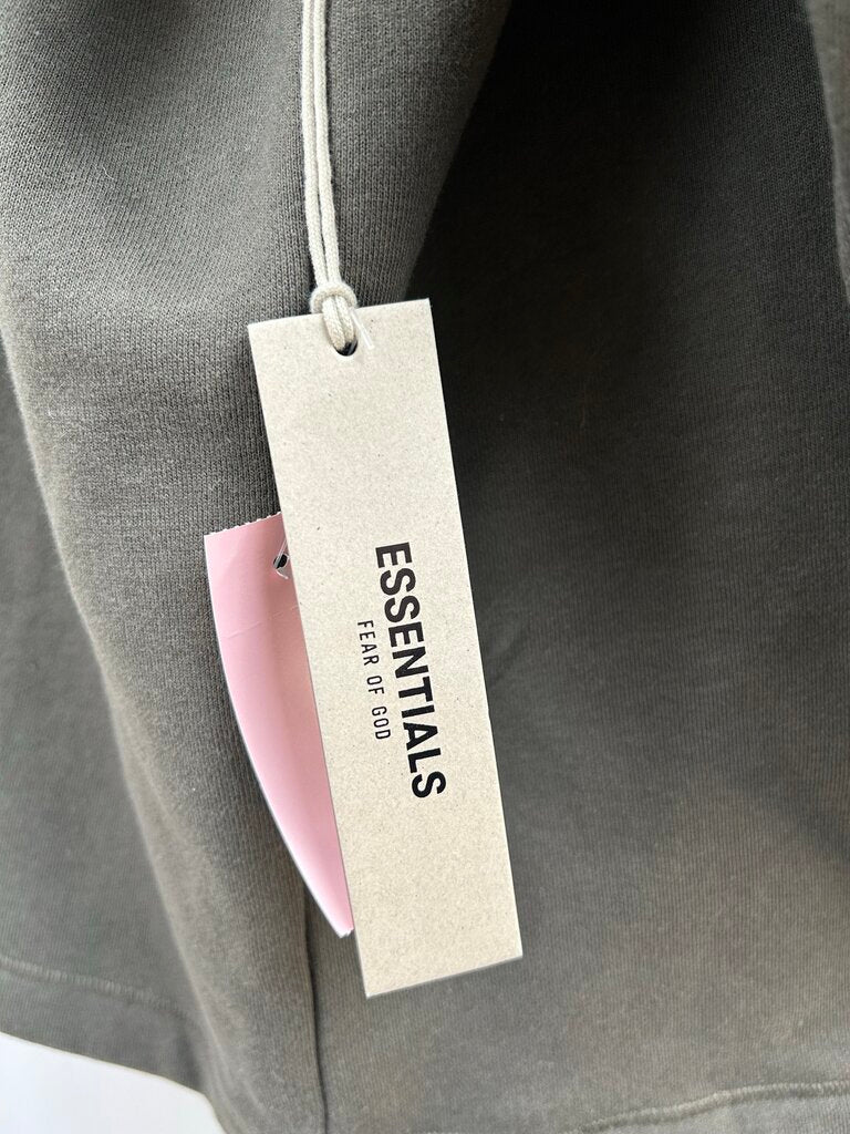 Fear of God - Essentials MEN'S NWT pullover (L)