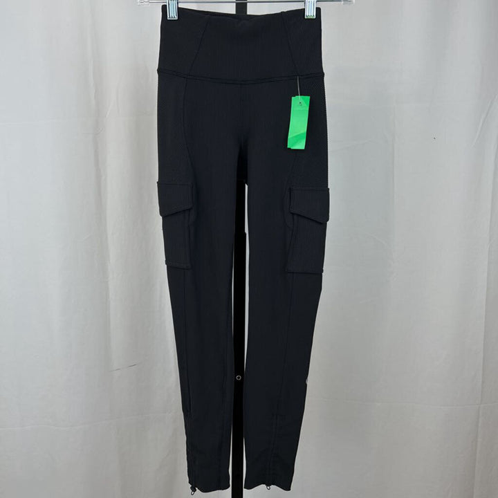 Lululemon trail trekker legging size 2