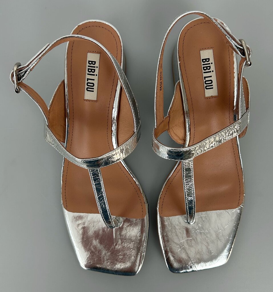 Bibi Lou (Anthropologie) metallic slingback heel (size 9.5)