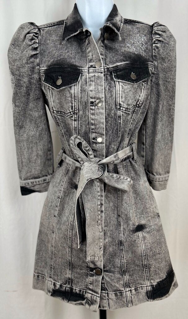 RetroFete NWT "Lema" denim mini dress (size 4)