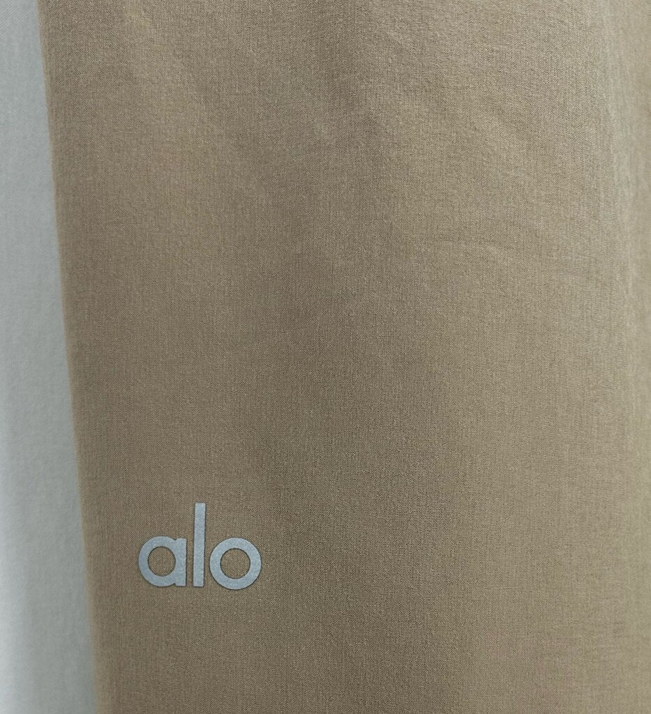Alo Yoga "High Waist Pursuit" pant (XS)