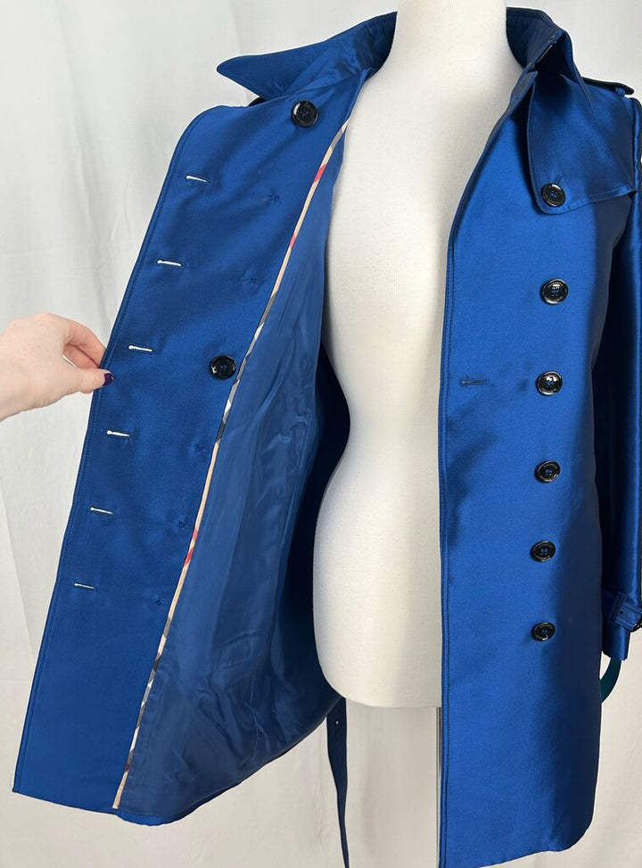 Burberry shimmer belted trench (size 8)