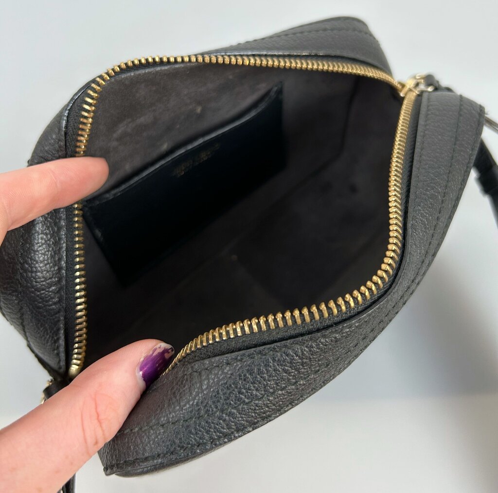 Varenne Camera Crossbody