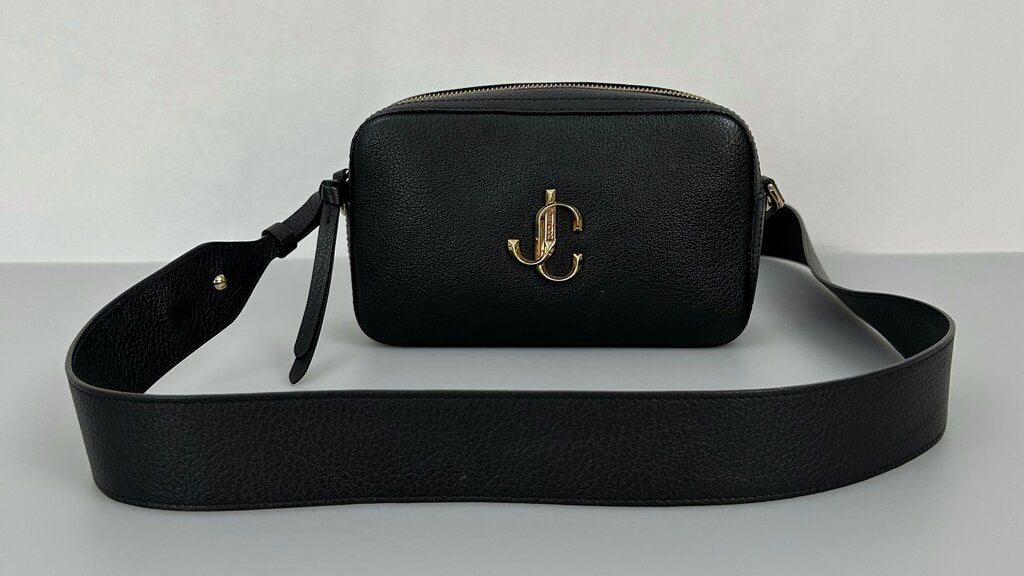 Varenne Camera Crossbody