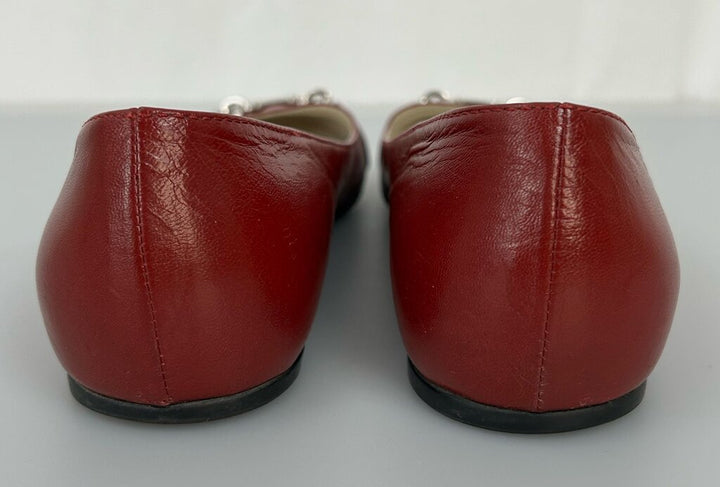 Gucci leather round chain detail flats (size 6.5)