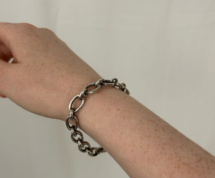Tiffany oval clasping charm bracelet