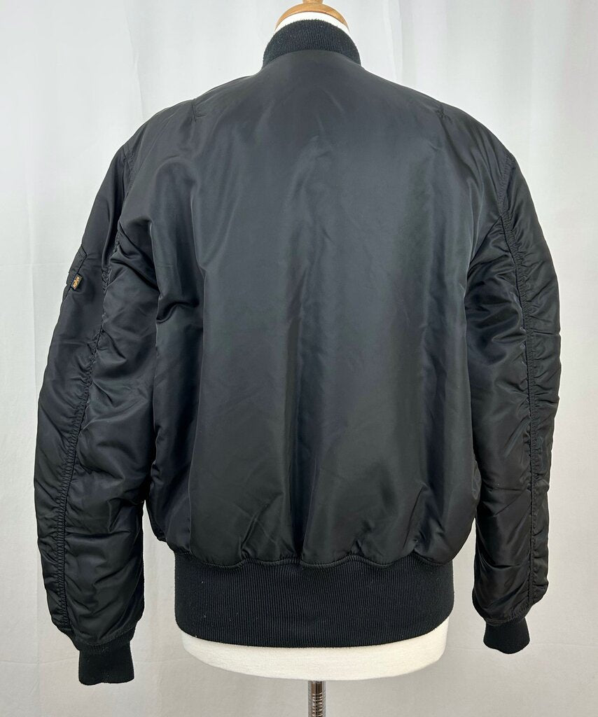 Alpha Industries men's nylon bomber (M)