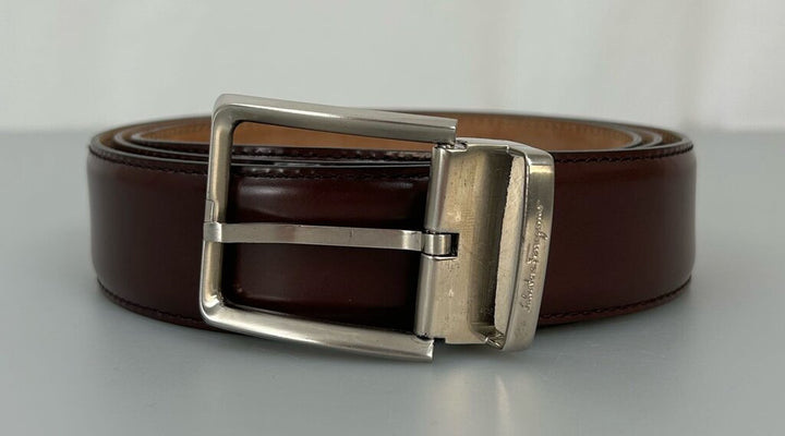 Ferragamo men's leather silver buckle belt (size 46)