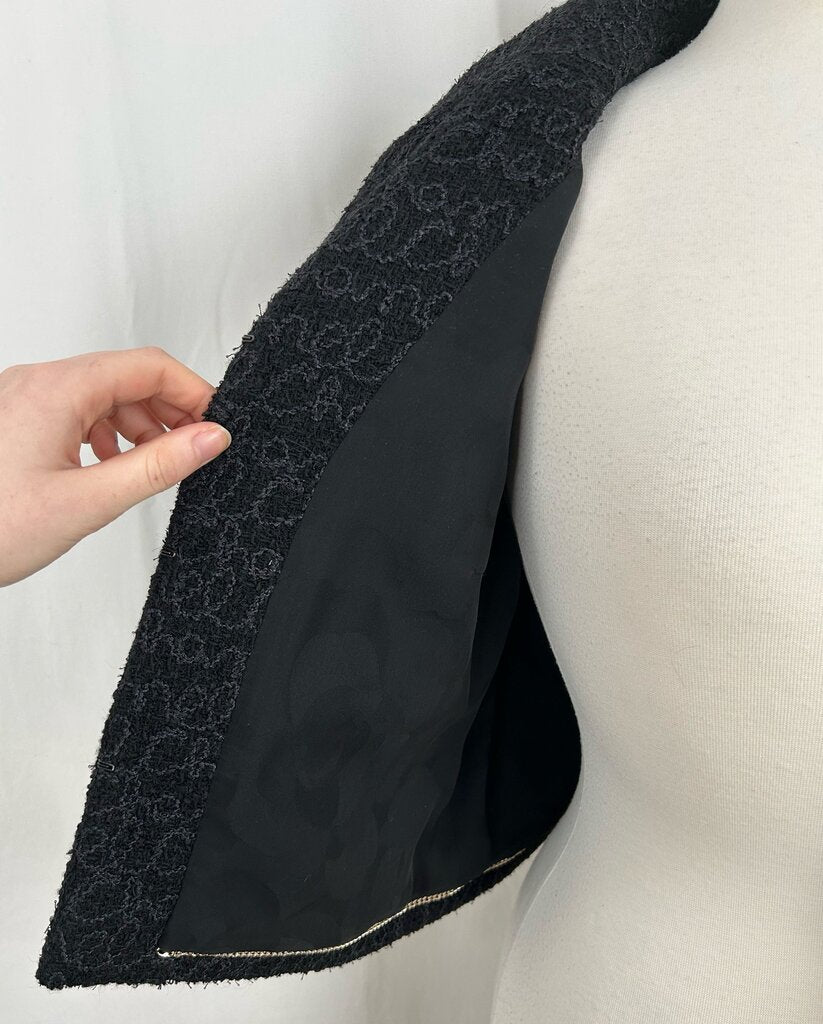 Chanel NWT 23B tweed cropped blazer (S)
