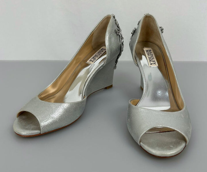 Badgley Mischka metallic wedge heel (size 7.5)