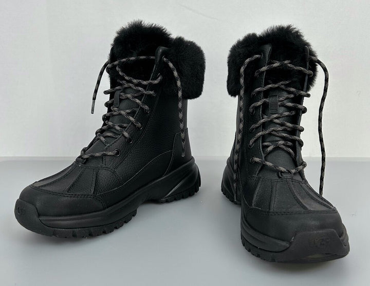 UGG Adirondack Boot (size 7)