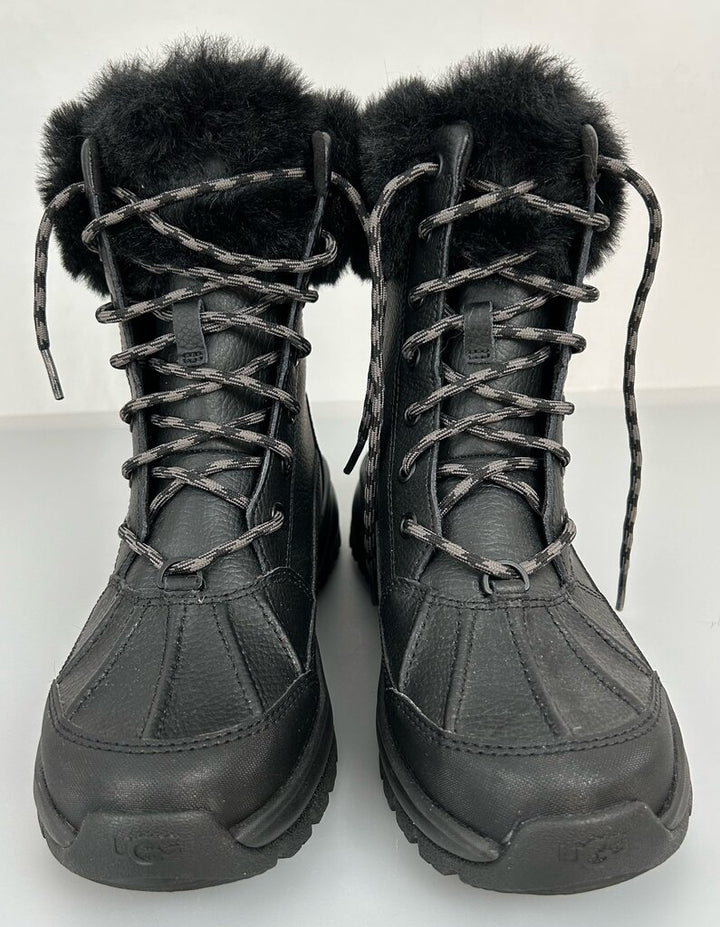 UGG Adirondack Boot (size 7)