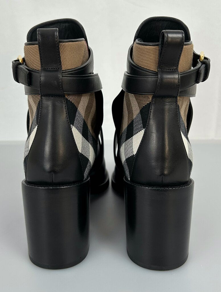 Burberry Pyrle heeled nova check bootie (size 9.5)
