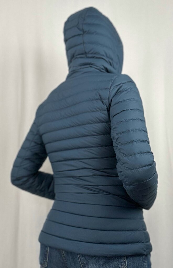 Lululemon "Pack It Down" jacket (size 6)