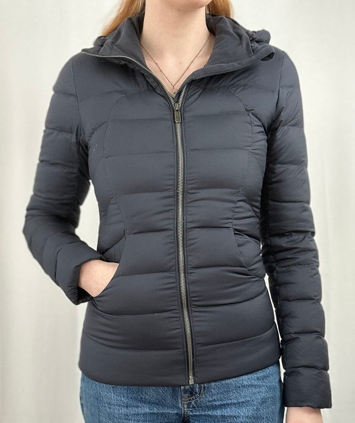 Lululemon "Pack it Down" jacket (size 4)