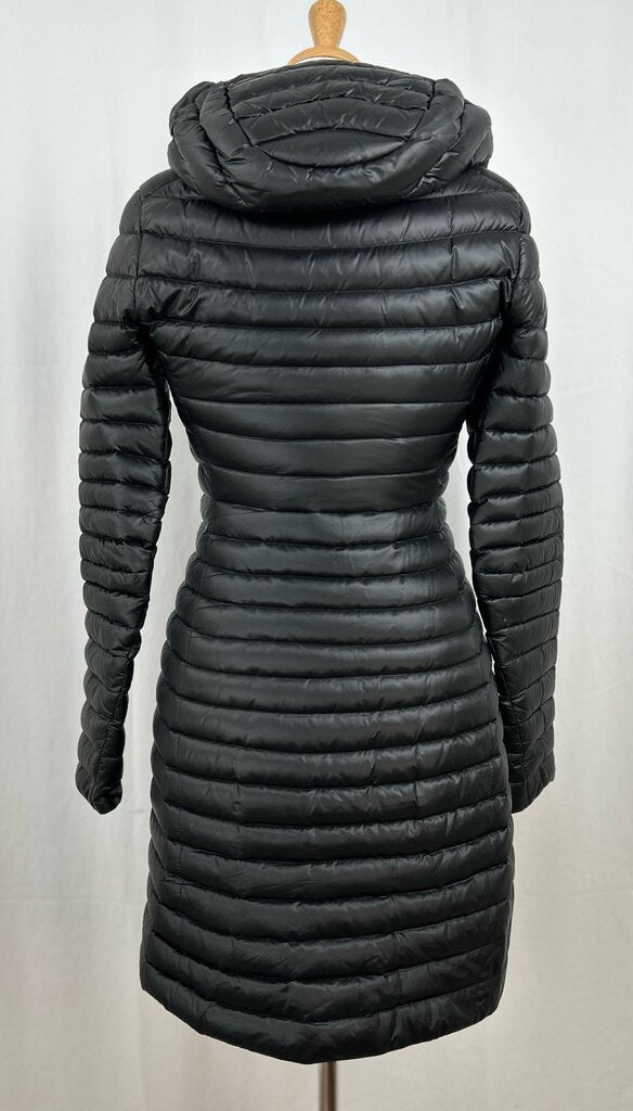 Arc'teryx lighweight down jacket (XS)