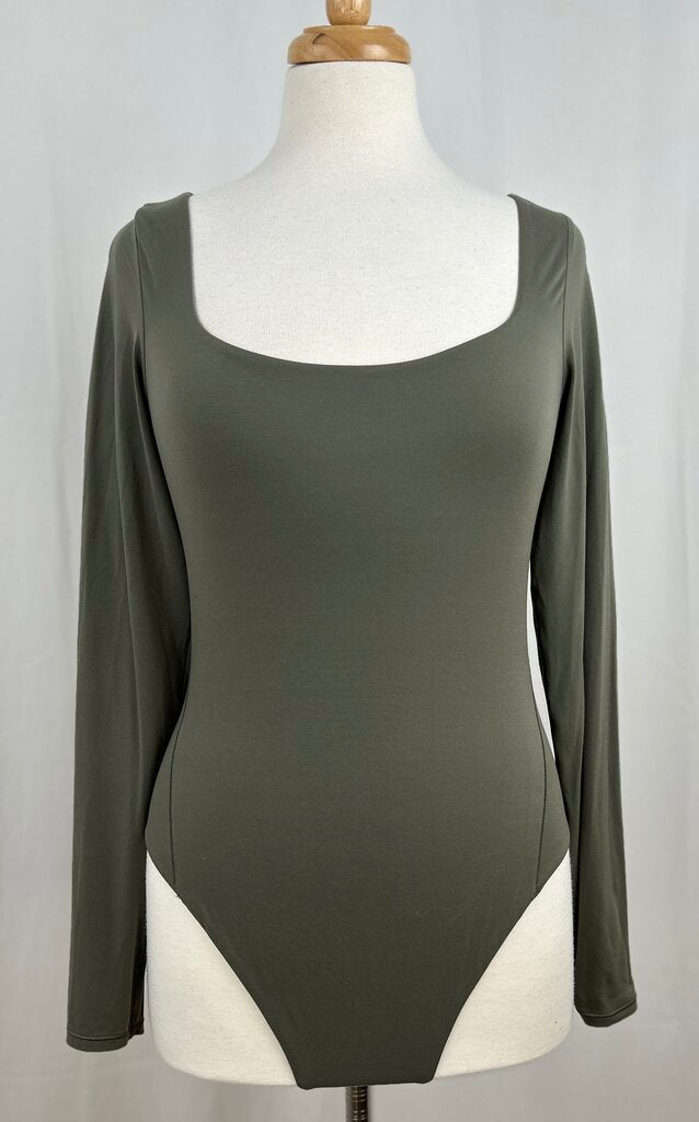 Lululemon "Wundermost" square neck bodysuit (L)